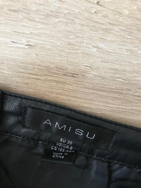 Kožená sukňa, amisu,36