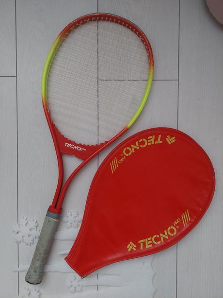 Juniorská tenisová raketa, tecnopro
