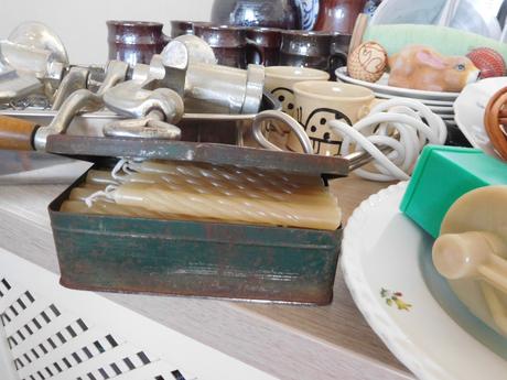 Smalt, keramika, prútené,mlynčeky,,