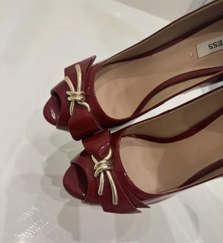 Dámske lodičky guess, guess,39