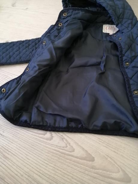 Prešívaná tmavomodrá bunda, 116