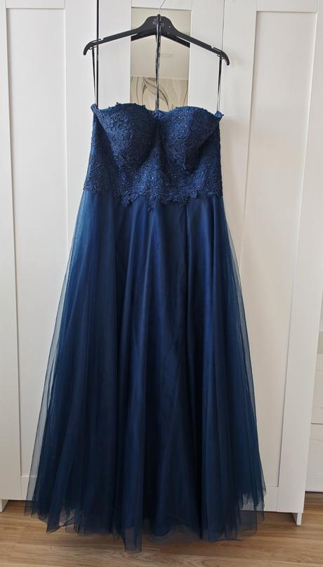 Slávnostné šaty mascara, l