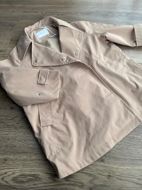 Trenckot, reserved,122