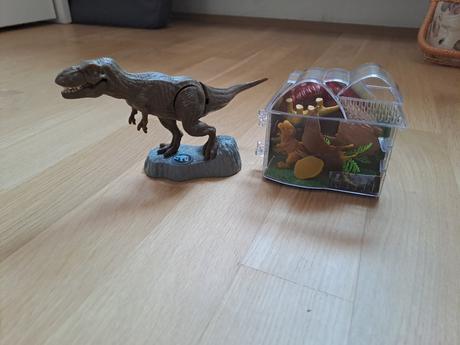Hračky dinosaury, 