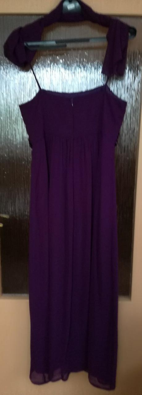 Šaty 42 s poštou, 42