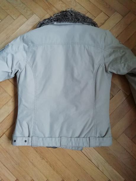 Dámska bunda zn. authority, s