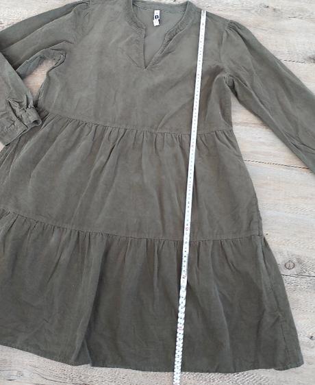 Kordové tmavozelené šaty, 42