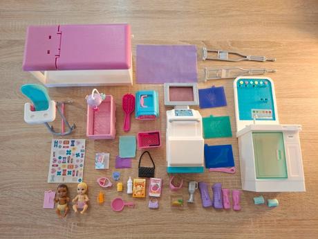 Sada barbie klinika, 