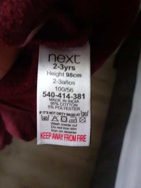 Mikinka s bágrom, next,98