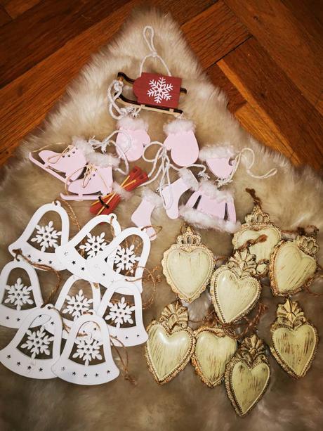 Komplet vianočný stromček + dekorácie, 