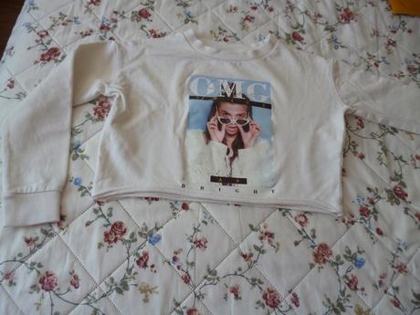 Mikina-crop-top, 134