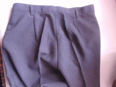 Dámske kostýmové nohavice, 38