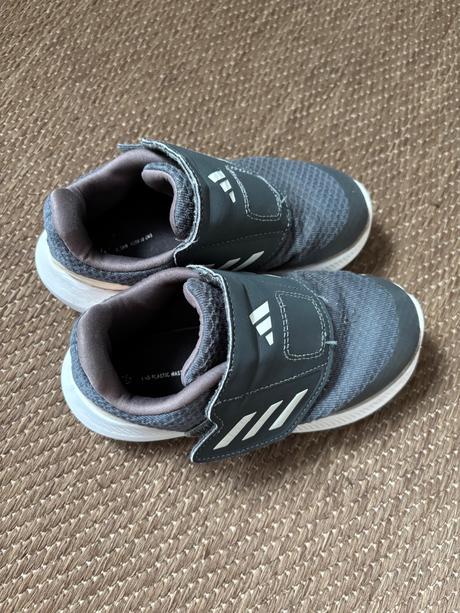 Tenisky, adidas,26