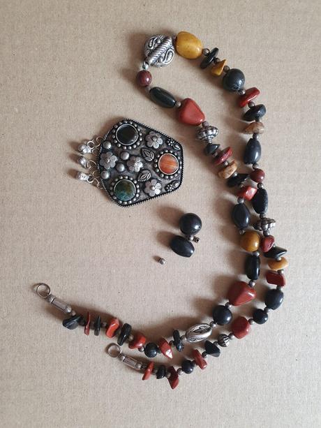 Vzacne mineralne kamene - diy sperky,