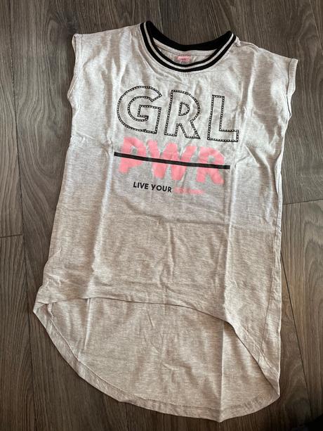 Paradne predlzene tricko, 146