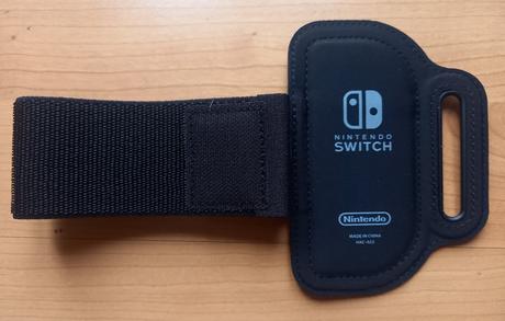 Nintendo switch sports + leg strap, 
