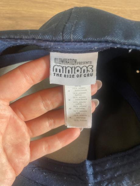 Chlapčenská šiltovka mimoni, takko,52