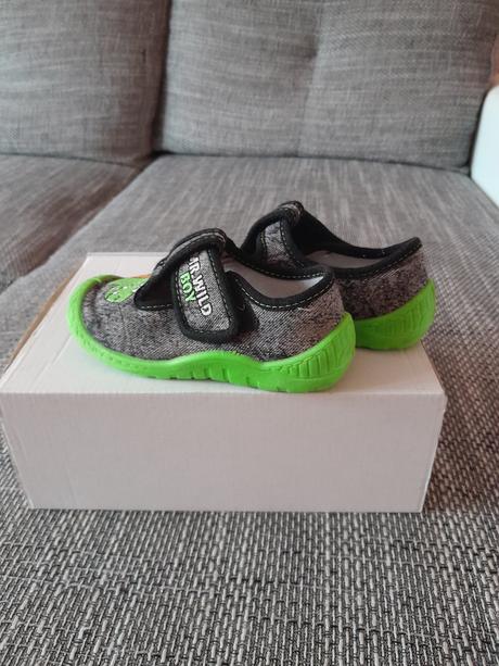 Chlapčenské topánky, 24