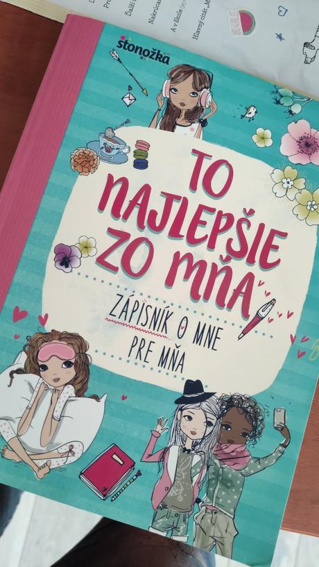 Kniha plus blok gratis,