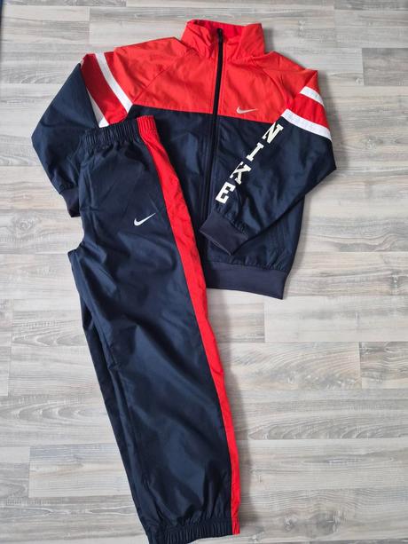 Krásna nike súprava - nová, nike,146