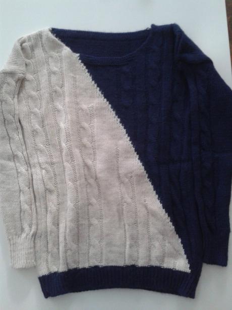 Dvojfarebny pulover, s
