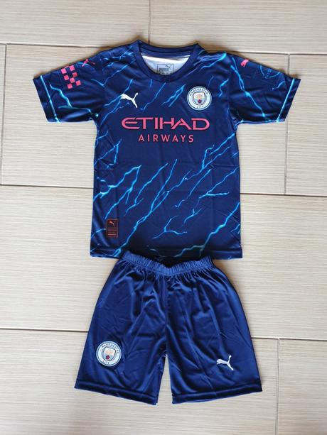 Dres haaland, puma,164 / 170 / 176