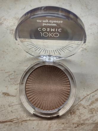 Rozžiarujúci bronzer, 