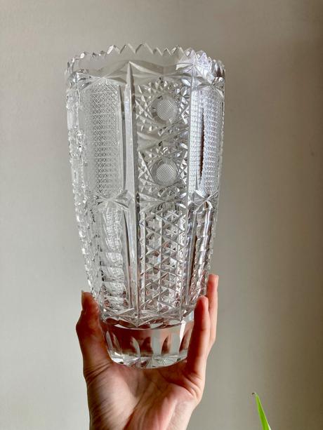 Brúsená kryštálová váza + popolník, 