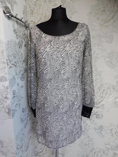 Kvalitne pekne saty na slavnost, 36