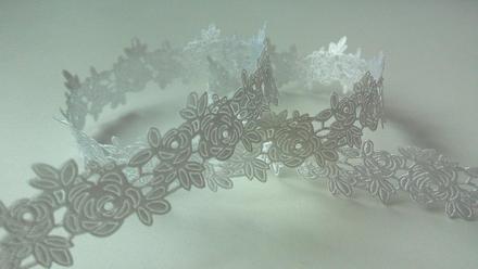 Stuha ružičková 26 mm biela, 