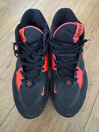 Basketbalové tenisky nike kyrie, nike,42