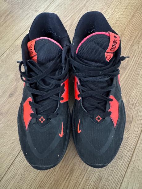 Basketbalové tenisky nike kyrie, nike,42