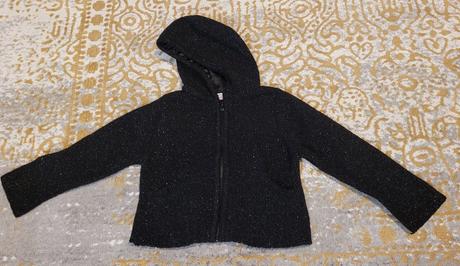 Trblietavy sveter s kapucou, 86