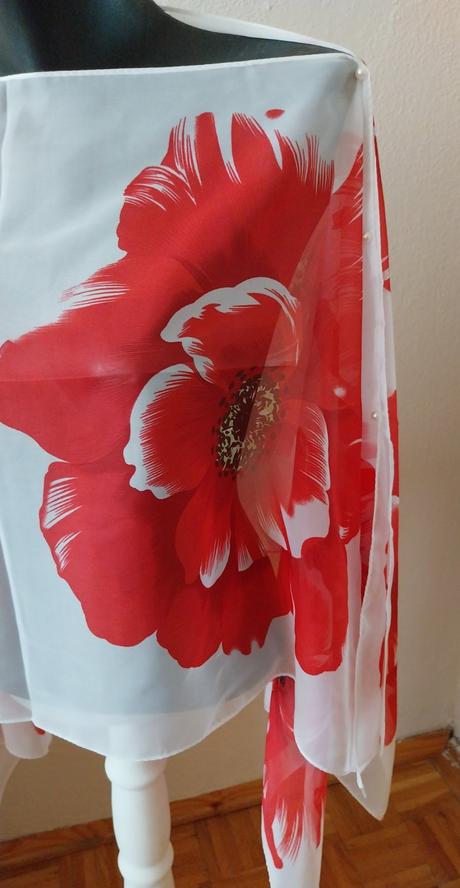 Prehoz na tielko, plavky,