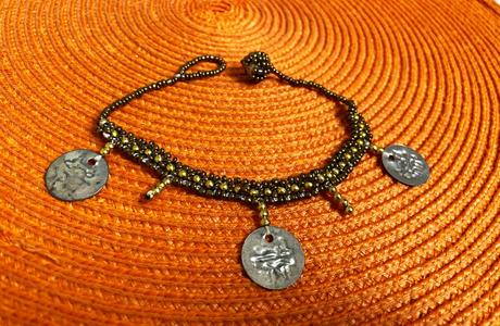 Starožitný náramok,