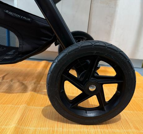 Kočík britax b-motion 4 plus. čierna. dobrý stav., britax,britax b-motion 4 plus