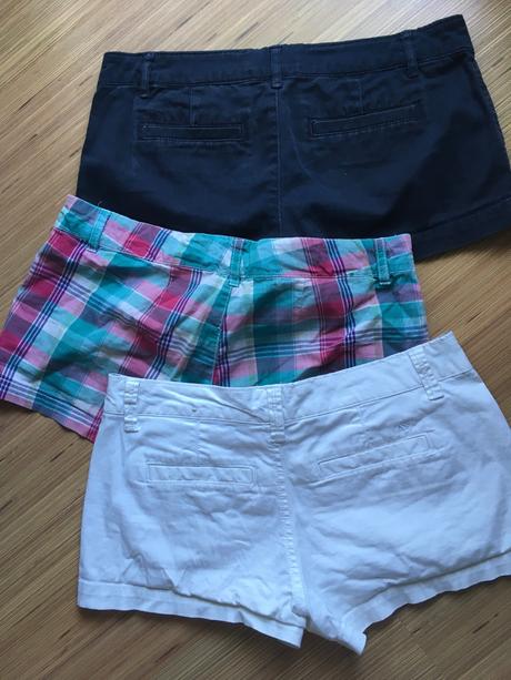 Letne znackove kratasy, aeropostale,s