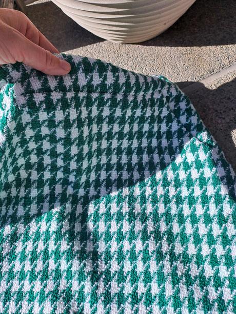 Moderná sukňa, gate,38