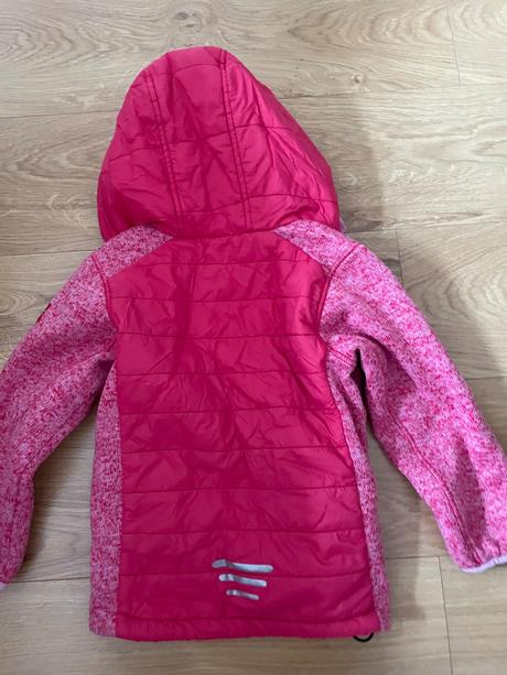 Super lahka bunda po dcerke, trollkids,110