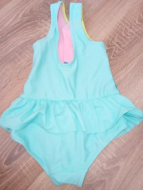 Dievčenské plavky veľkosti - 110/116 a 122/128, 110