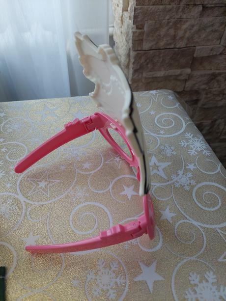 Okuliare s maskou helou kitty,