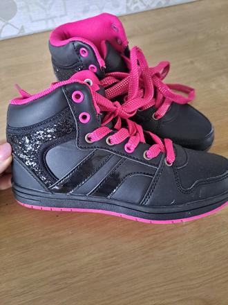 Nové tenisky, f&f,32