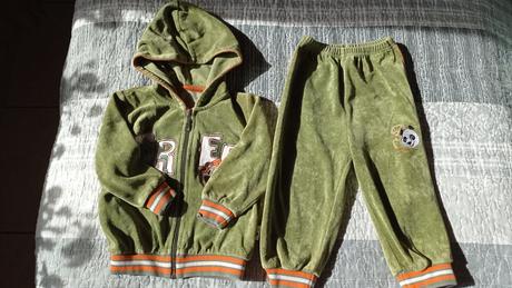 Tepláková suprava, 86