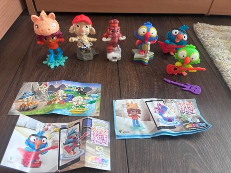 Figúrky kinder maxi, 