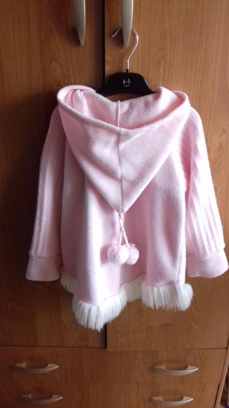 Flisovy kabatik, 122