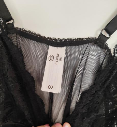 Čipkované priehľadné body c&a, c&a,s