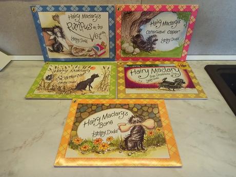 Lynley dodd - hairy maclary x5,