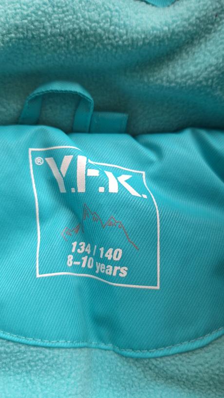 Zimná bunda, vhodná aj na lyze, 134