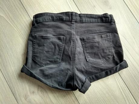 Kraťasy, h&m,152