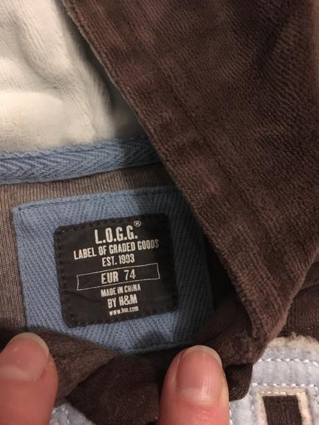 Pekná mikinka s kapucňou 74, l.o.g.g.,74